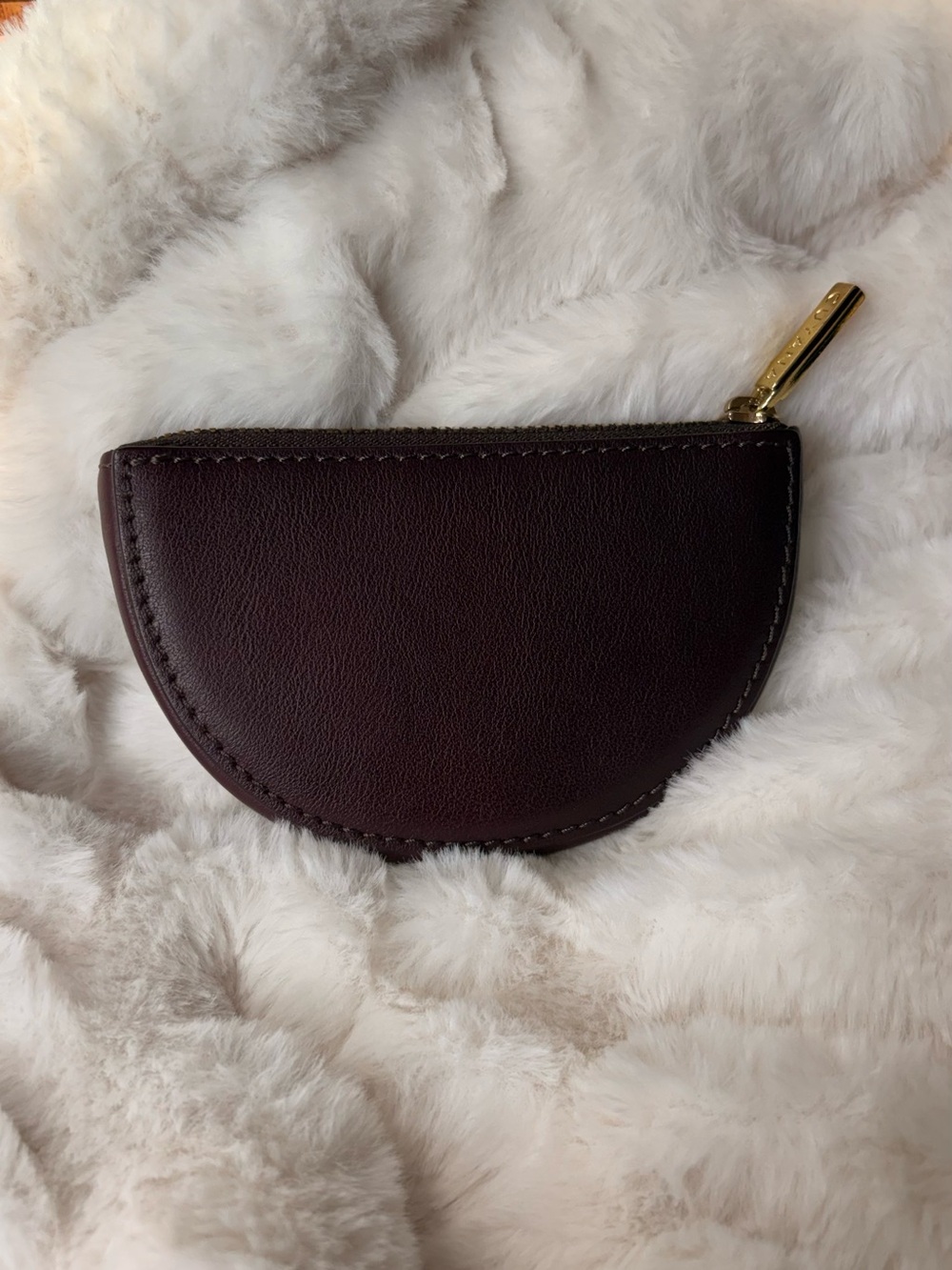 Cuyana Authentic Half -Moon leather coin purse . Burgundy wine Gold hardware